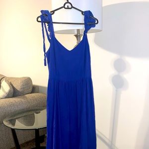 Blue dillards dress size large